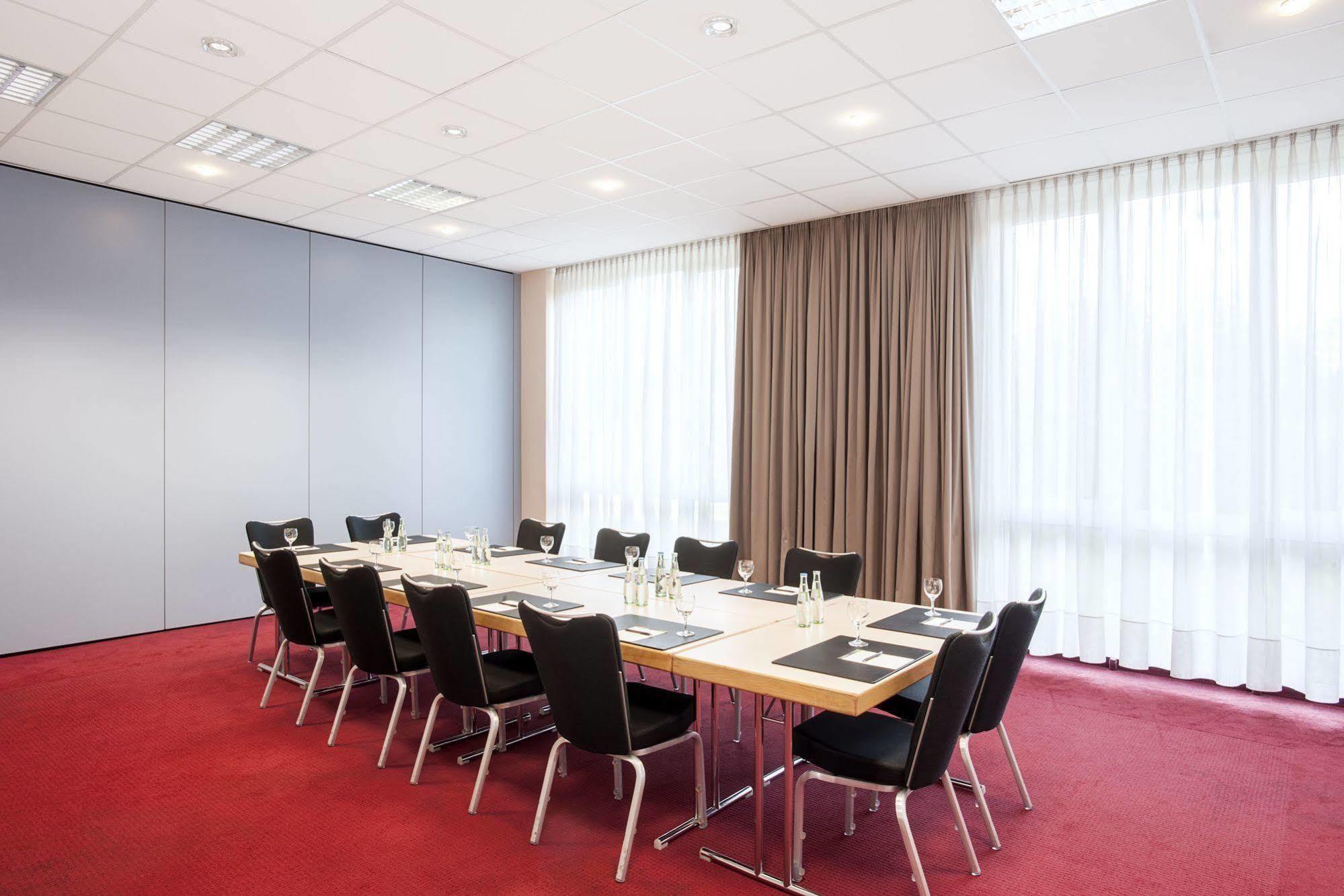 Hotel Nh Frankfurt Moerfelden Conference Center Extérieur photo