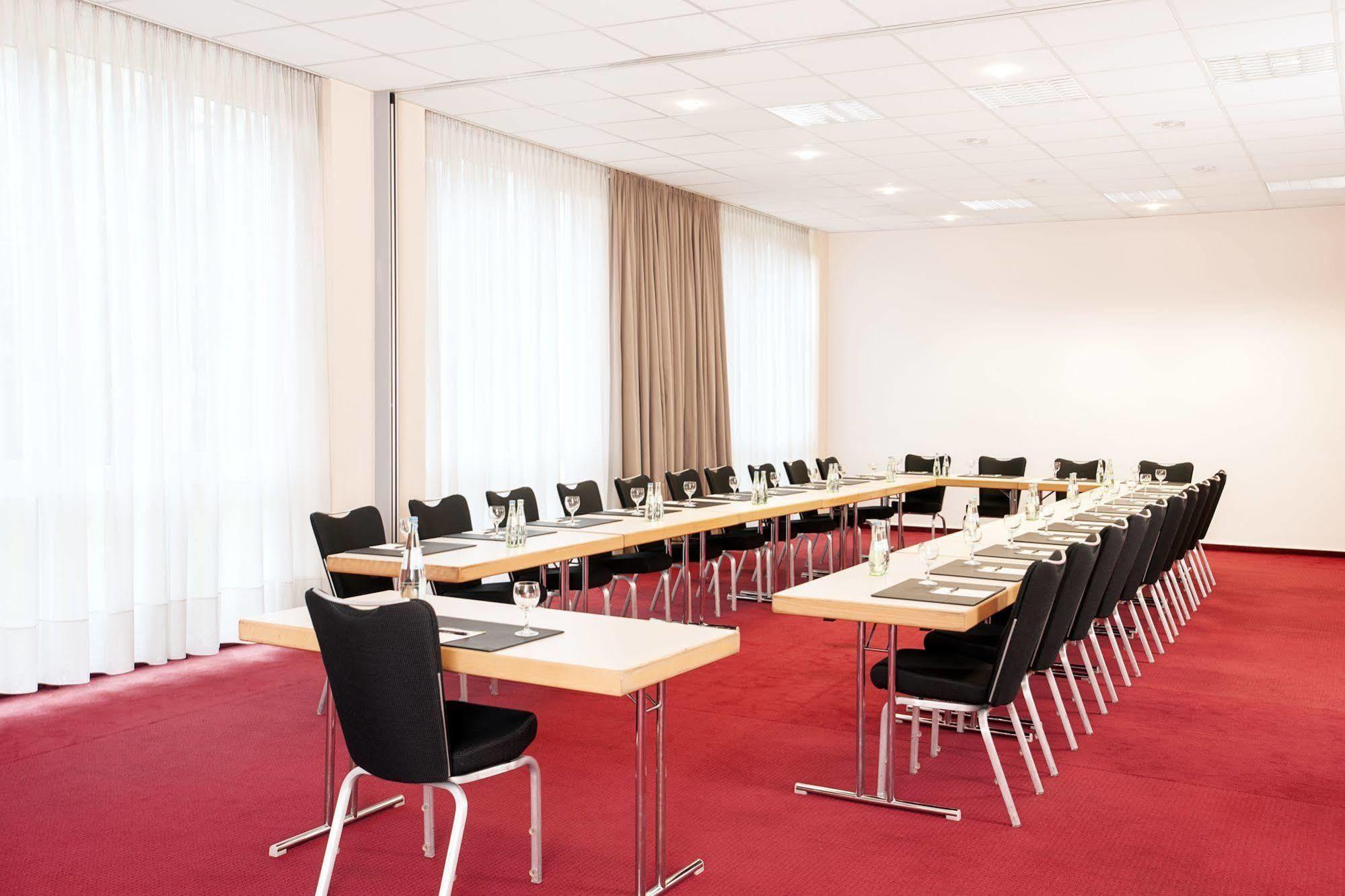 Hotel Nh Frankfurt Moerfelden Conference Center Extérieur photo
